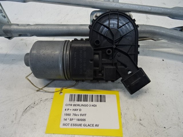 RUITENWISSERMOTOR VOOR Citroën Berlingo (0390241621), Gebruikt, Citroën, Mevr. I. Hauben, Rue de l'Espoir 34 34
4030  GRIVEGNÉE, BE