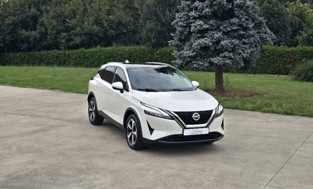 Nissan Qashqai 1.3 Hybride * Panodak - Cam - LED * GAR 12M, Auto's, 4 cilinders, https://public.car-pass.be/vhr/92d3b942-fbab-415c-8c17-003b889d3a13