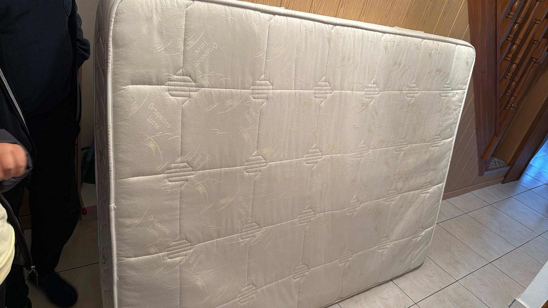Matelas  190x140, Enlèvement, Utilisé