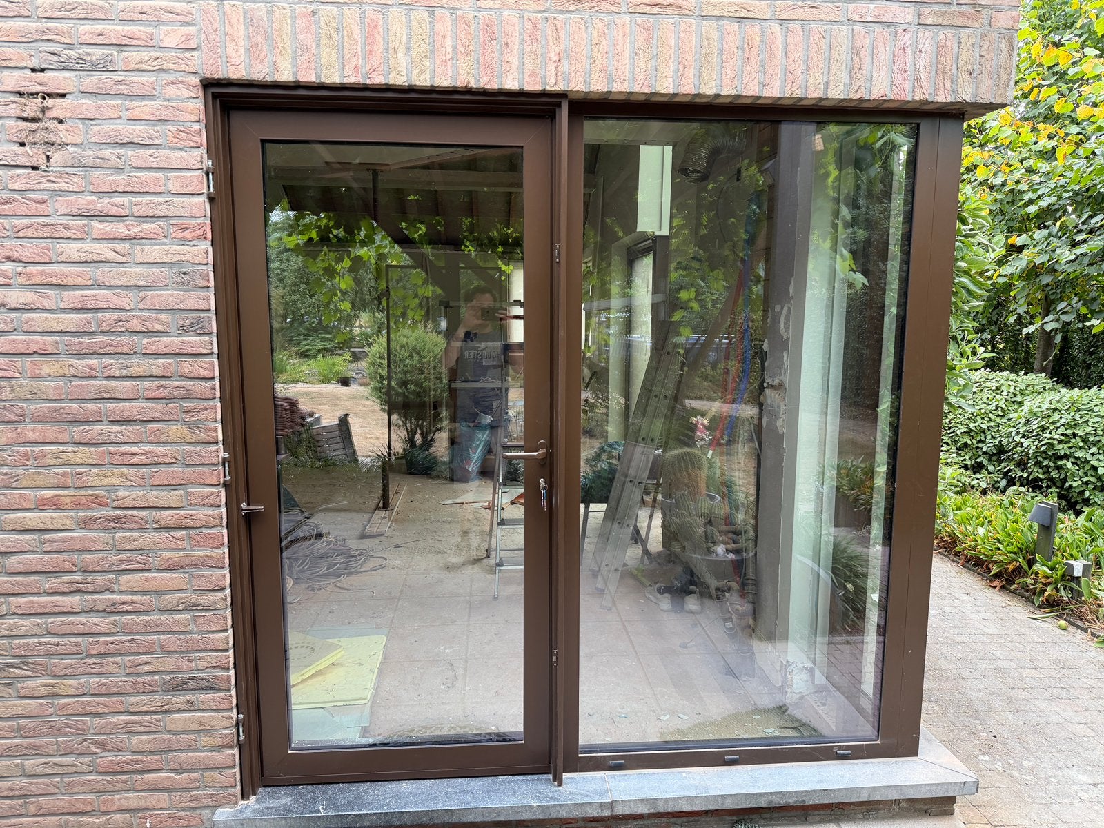 Aluminium deur met vast zijlicht, Ophalen, Deurkozijn, Aluminium, Zo goed als nieuw