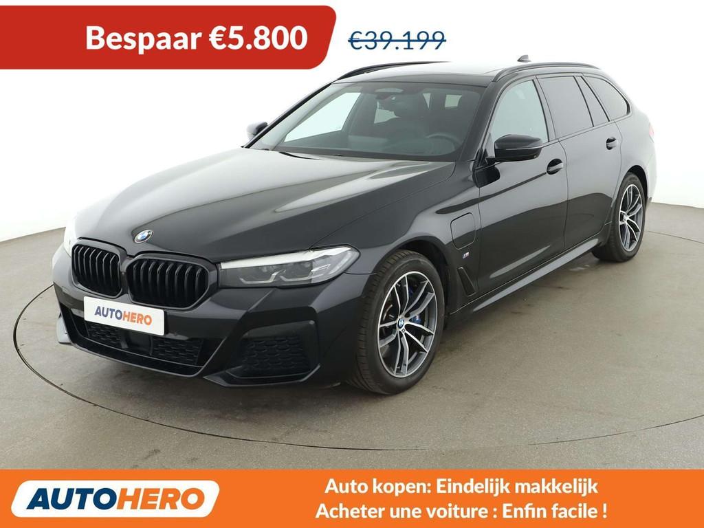 BMW 5 Serie 530 530e xDrive M Sport (bj 2020, automaat), Auto's, BMW, Automaat, Adaptive Cruise Control, Zwart, 44 g/km