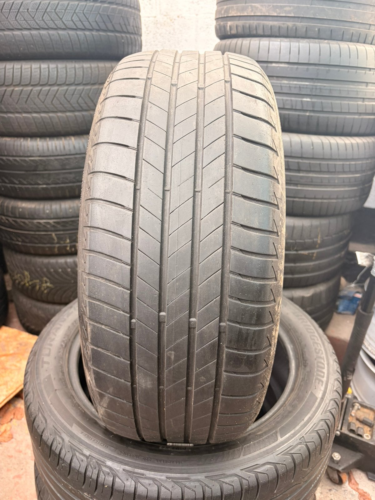 225 50r18 Bridgestone avec montage et équilibrage, Ophalen, Gebruikt