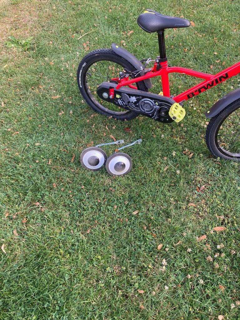 vélo enfant 4-6 ans, Vélos & Vélomoteurs, Vélos | Vélos pour enfant, Comme neuf, Enlèvement