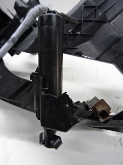 LAVE PHARE POMPE Audi A4 Avant (B8) (01-2007/12-2015), Autos : Pièces & Accessoires, Auto-Union-Straße  1,
85057  Ingolstadt, DE