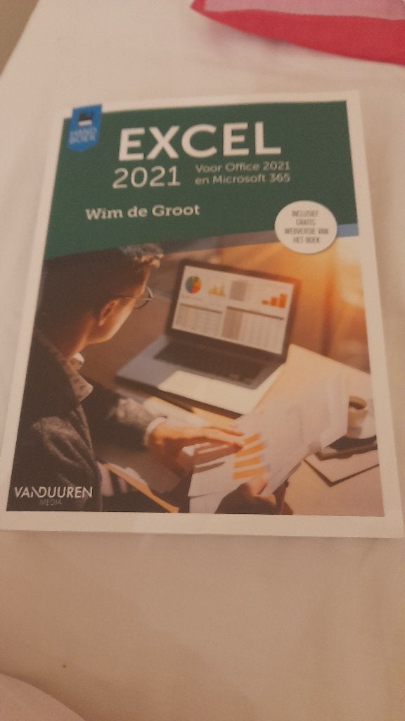 Boek excell 2011, Livres, Informatique & Ordinateur, Wim de groot, Enlèvement ou Envoi, Comme neuf, Logiciel