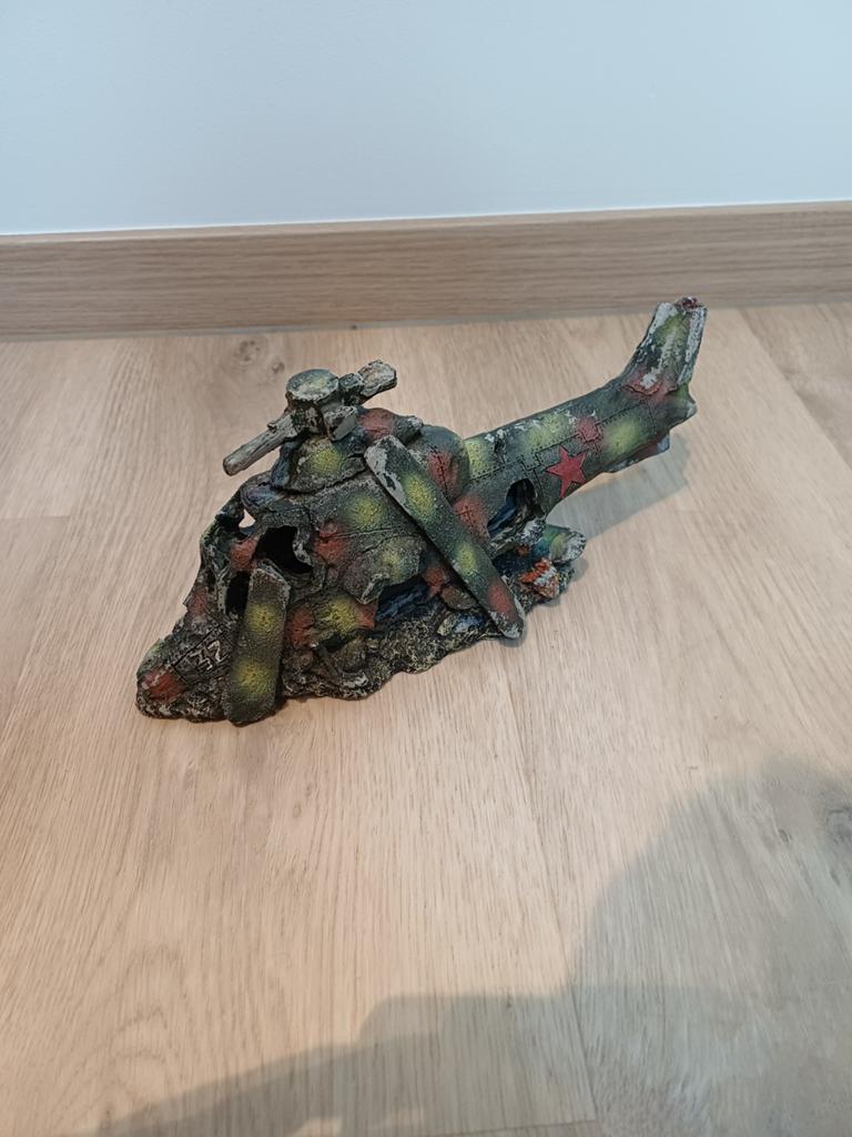 Helikopter aquariumdecoratie, Ophalen of Verzenden, Zo goed als nieuw, Decoratie, Overige merken