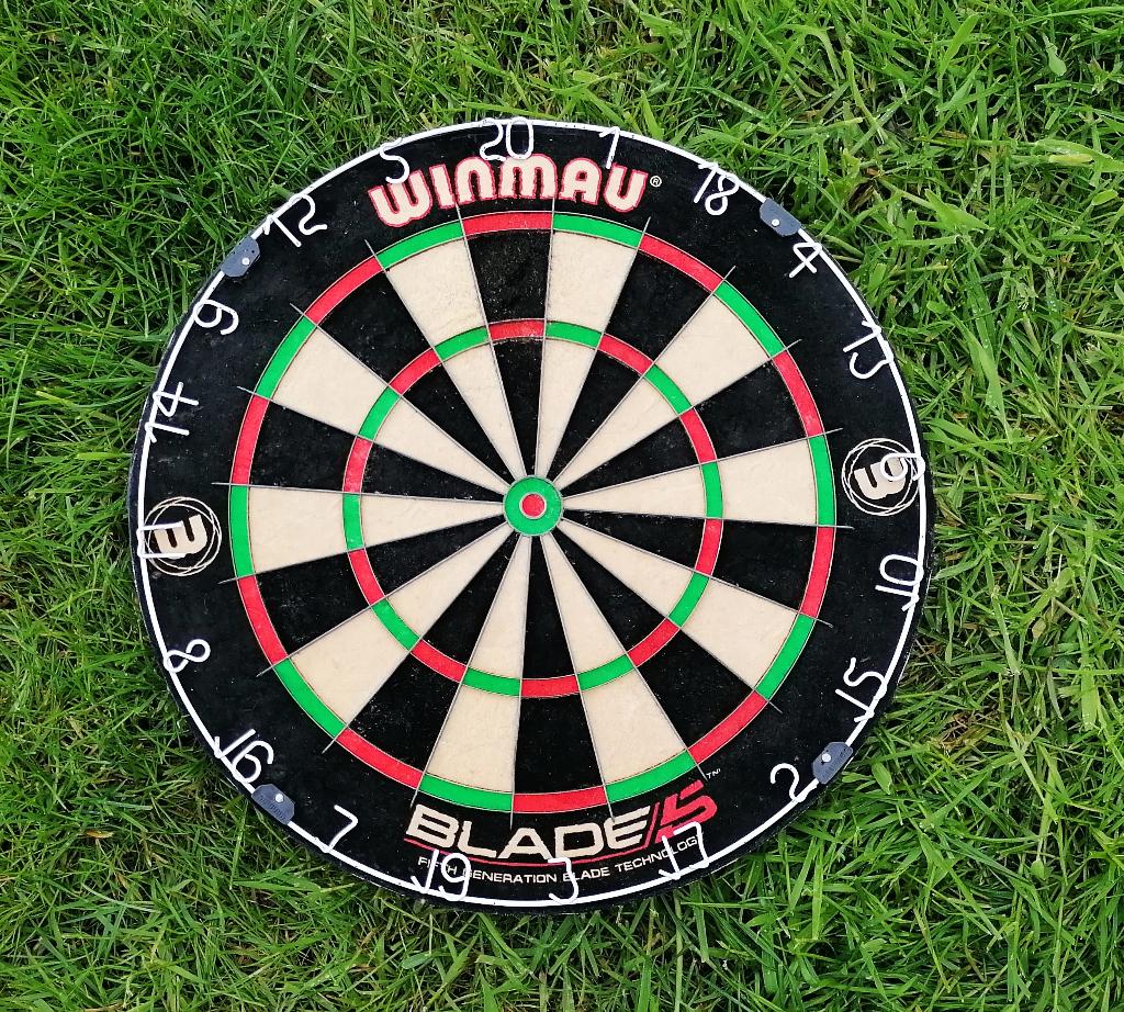 Dartbord Winmau Blade 5 ., Ophalen of Verzenden, Dartbord