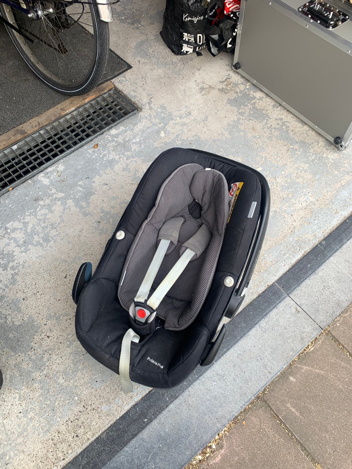 Maxi-Cosi Pebble Plus i-Size met verkleinkussen, Enlèvement, Utilisé, Ceinture de sécurité ou Isofix, Maxi-Cosi