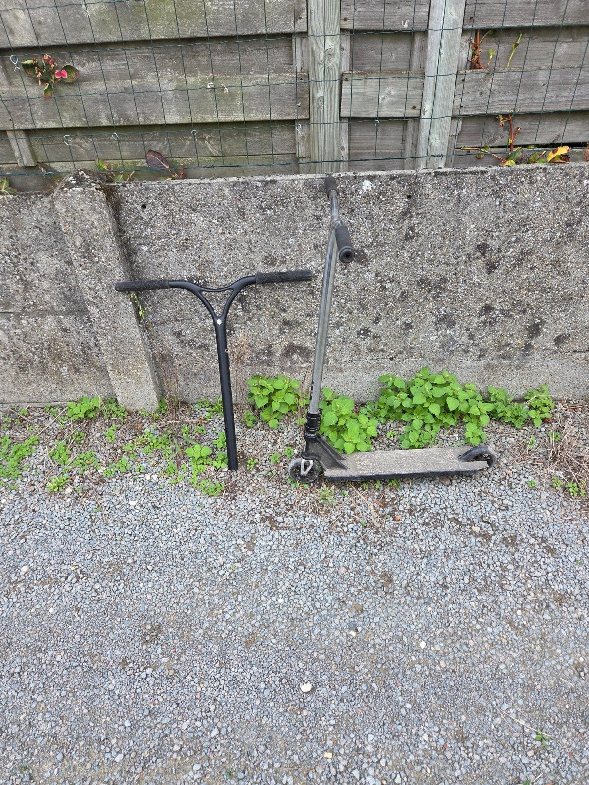 stuntstep + r willy bar, Fietsen en Brommers, Ophalen, Gebruikt, Gewone step