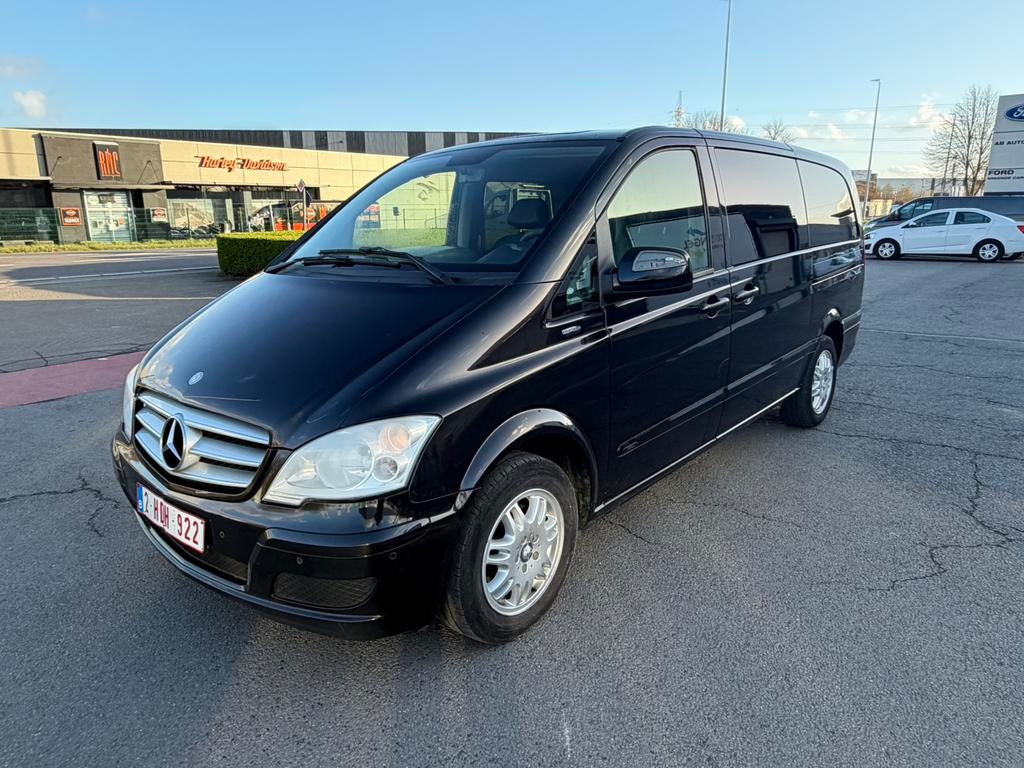 Mercedes Viano 2.2CDI 2013 5zit dubbel schuifdeur 375.000km, Auto's, Mercedes-Benz, Euro 5, Monovolume, Zwart, 120 kW