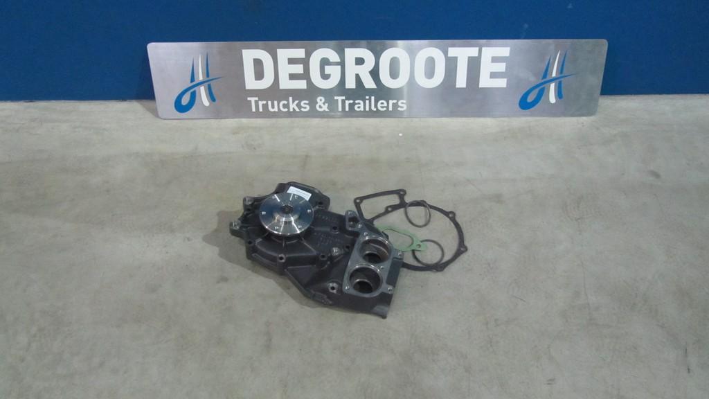 Waterpomp MB 5412000901, Auto-onderdelen, Vrachtwagen-onderdelen, Mercedes-Benz, Motor en Accessoires, Gebruikt