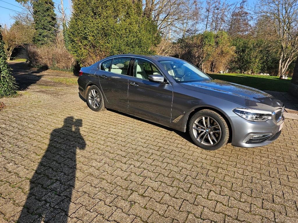 BMW 530 530eA PHEV Performance Business Edition (185 kW), Auto's, Automaat, 4 deurs, Achterwielaandrijving, Blauw