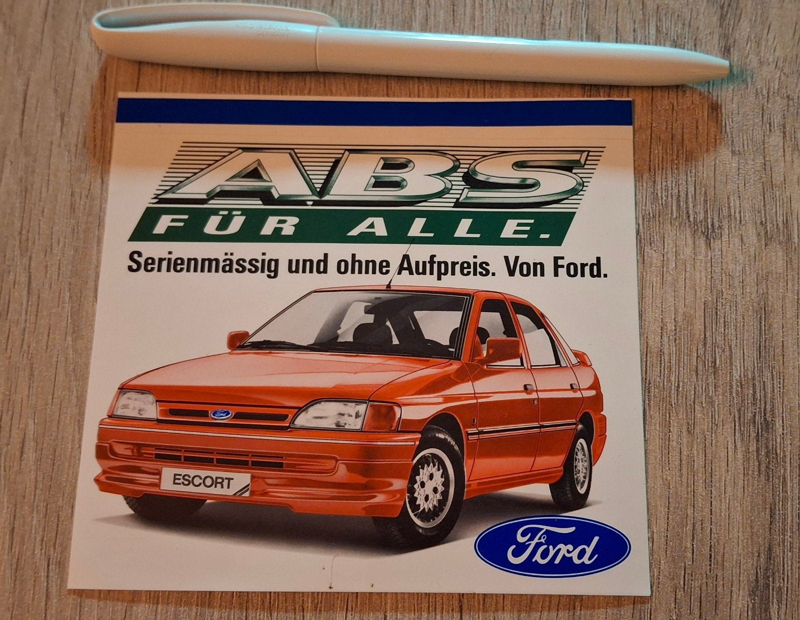 Vintage sticker auto Ford Escort ABS, Ophalen of Verzenden, Zo goed als nieuw, Auto of Motor