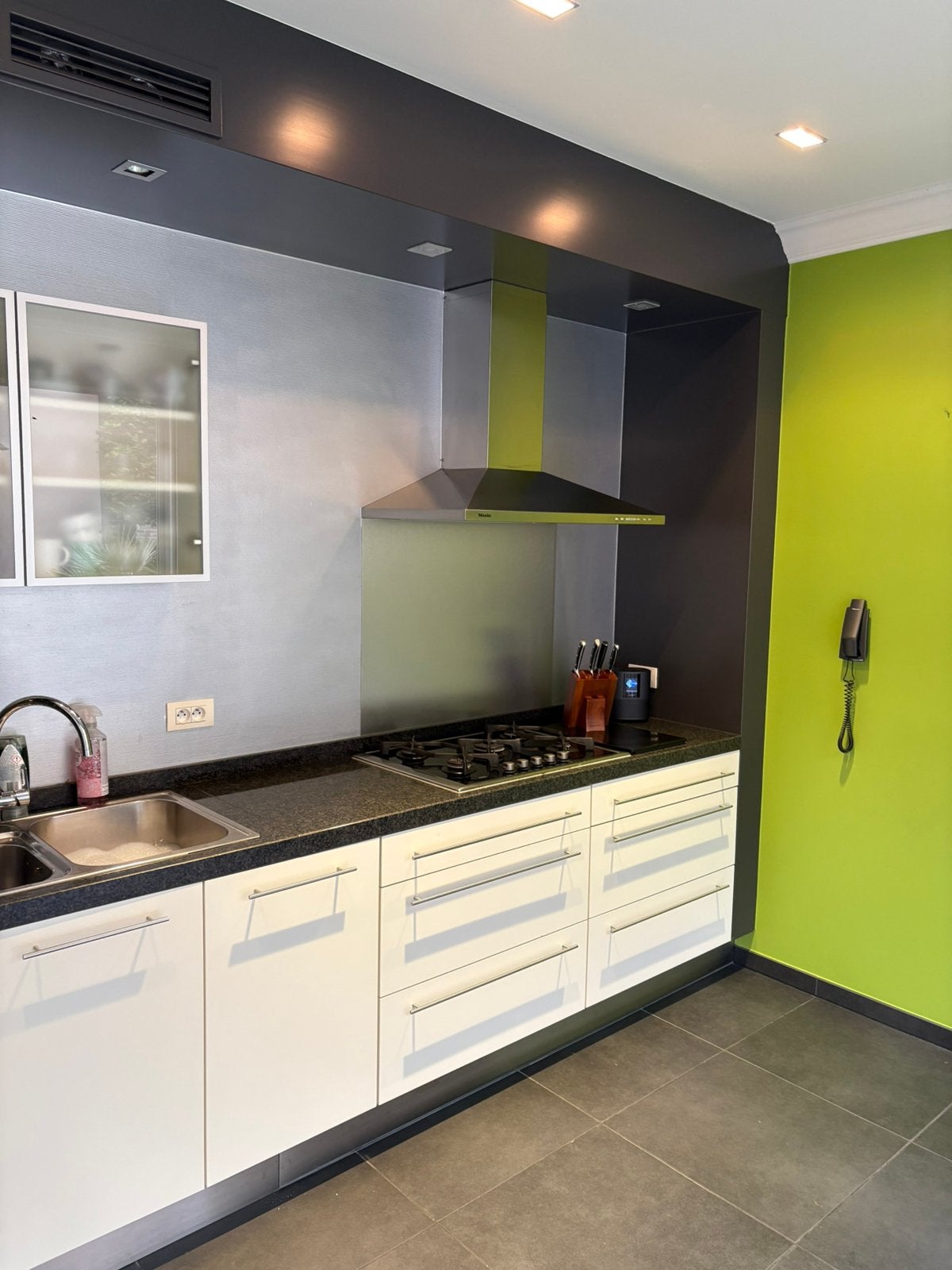 Keuken, Enlèvement, Comme neuf