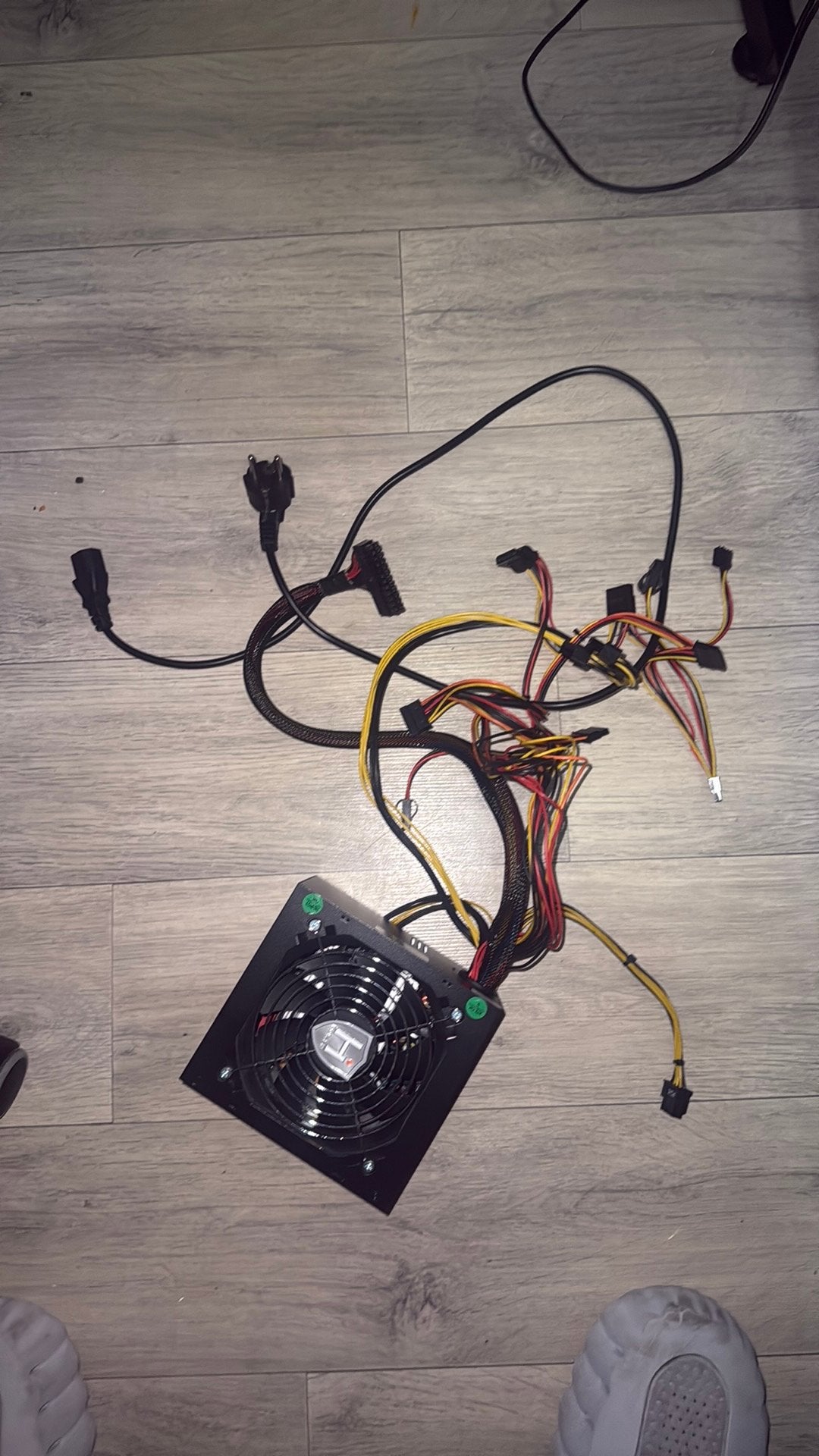 PSU 650, Computers en Software, Ophalen, Zo goed als nieuw