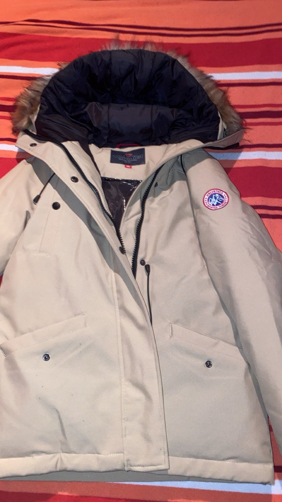 Parka Helvetica femme, Vêtements | Hommes, Enlèvement, Comme neuf, Beige
