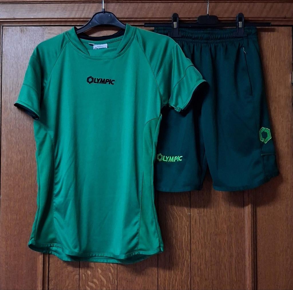 Combinaison de football verte taille 164/14 ans Brand Olympi, Enlèvement, Vert, Football