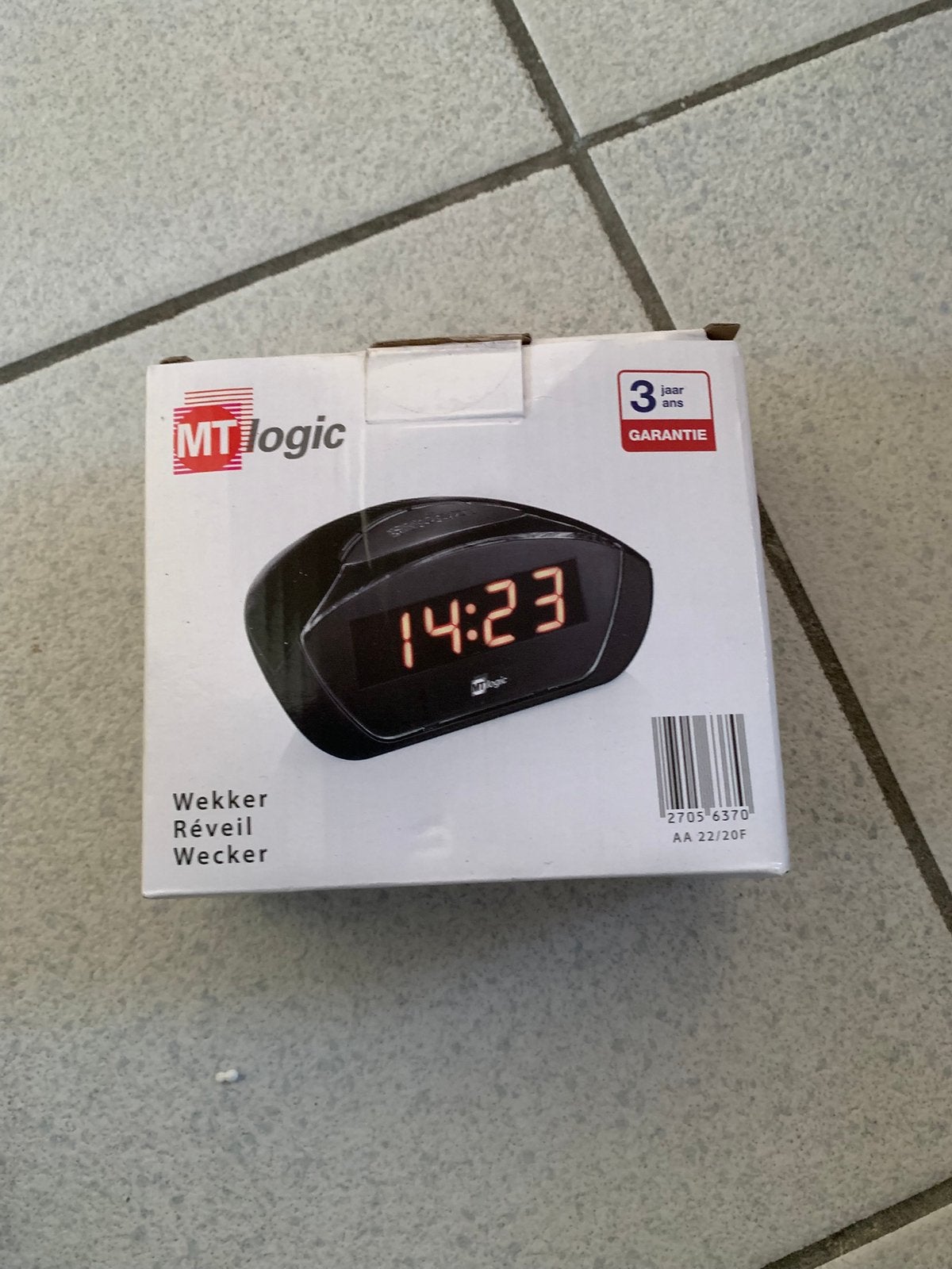 Wekker MT logic, Ophalen of Verzenden, Zo goed als nieuw