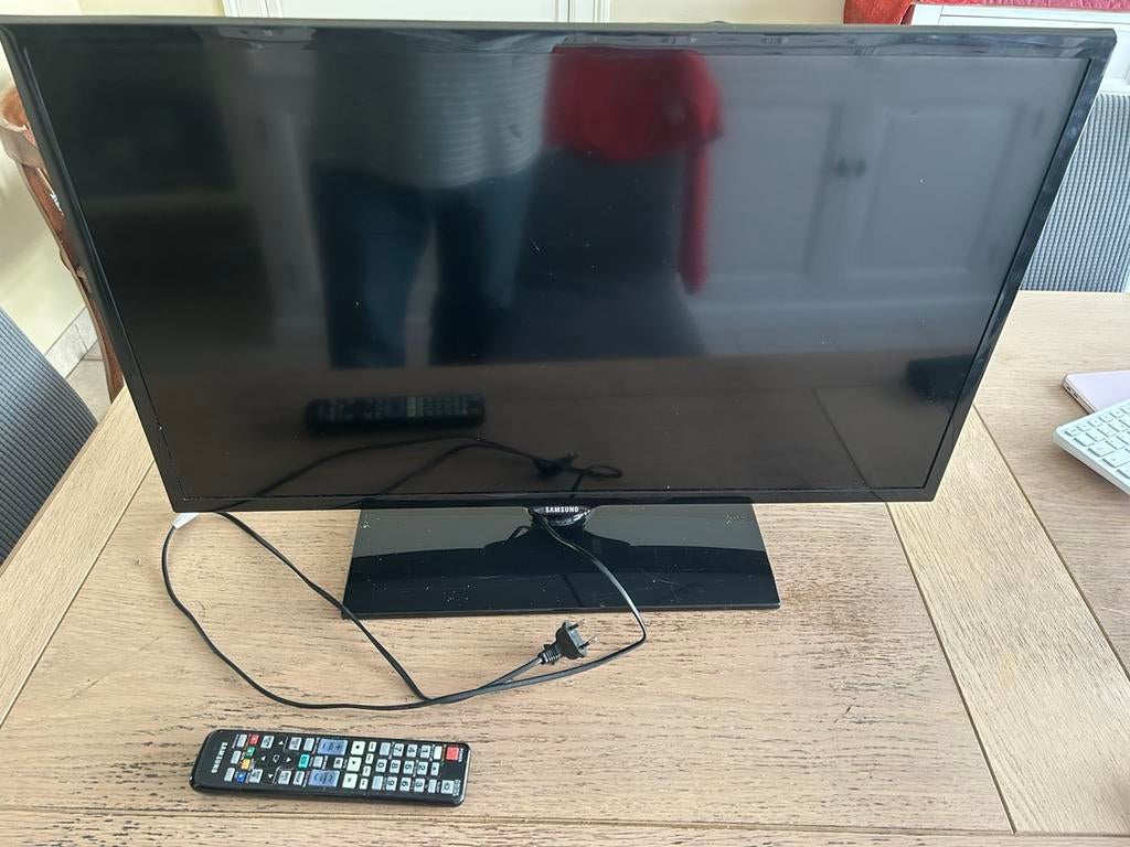 Samsung UE32F5000AW tv te koop, Ophalen, Zo goed als nieuw, Samsung