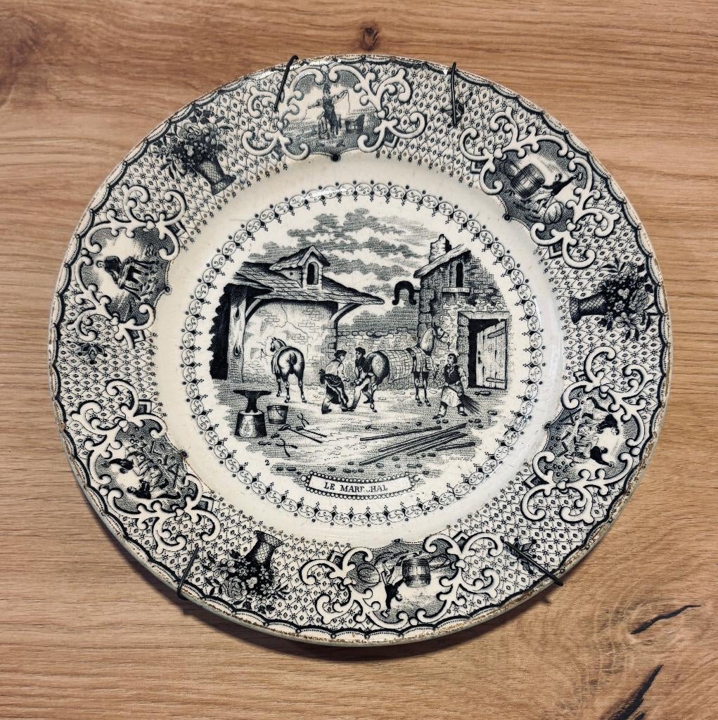 Assiette ancienne Gien – “Le Maréchal” – faïence fine XIXe, Antiquités & Art, Enlèvement