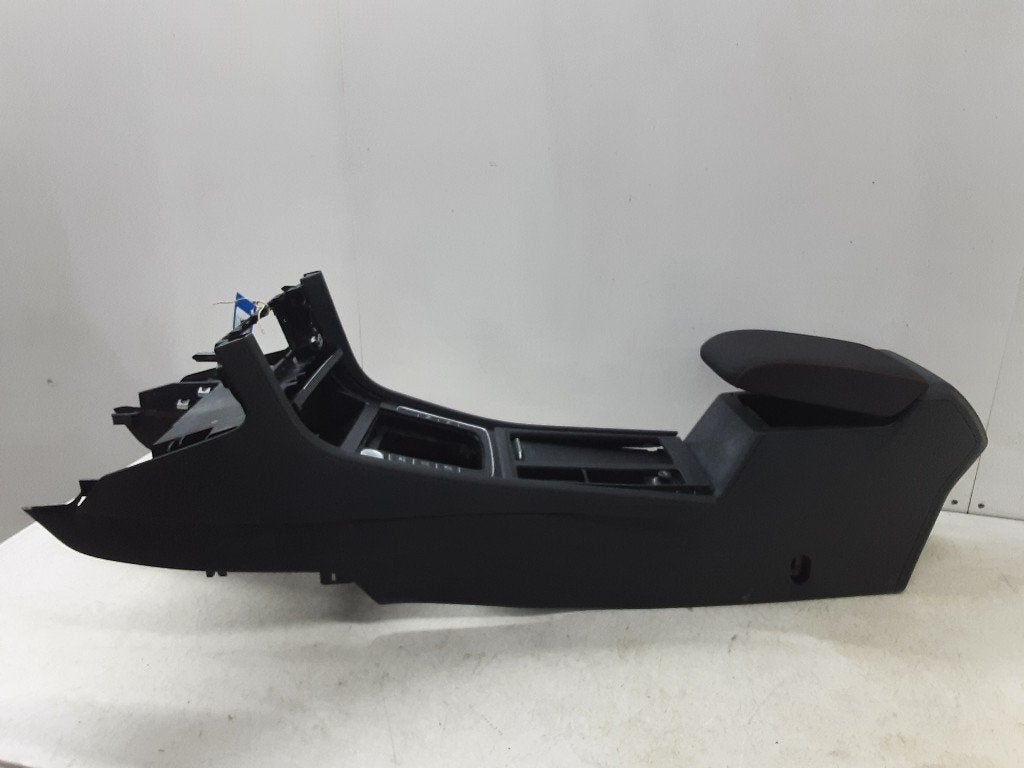 CONSOLE CENTRALE Volkswagen Golf VII (AUA) (01-2012/03-2021), Utilisé, Volkswagen