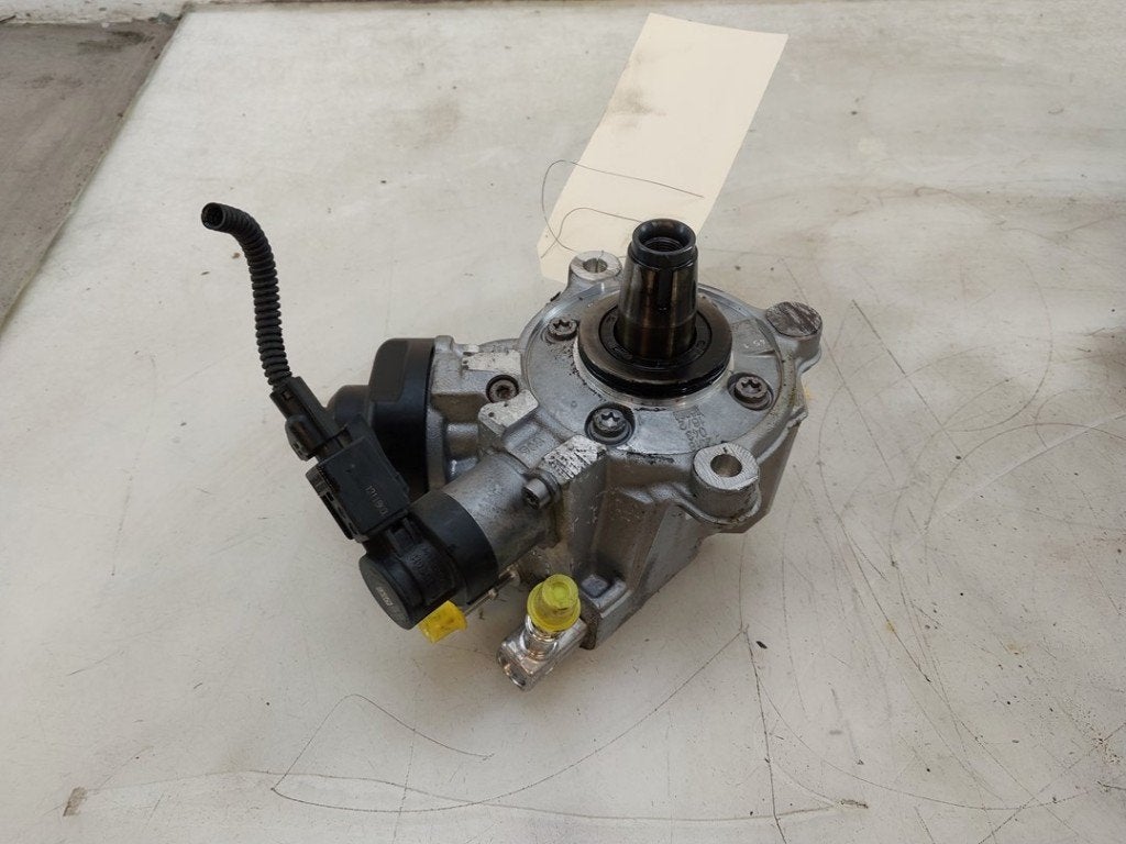 POMPE CARBURANT MECANIQUE BMW 5 serie Touring (G31), Robert Bosch AG, Utilisé, BMW, Robert-Bosch-Allee 1
74232  Abstatt, DE