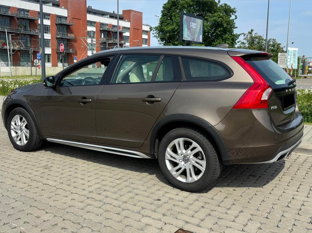 Volvo V60 cross country 2.0 Euro6 Automaat, Autos, Volvo, Euro 6, 5 portes, V60, Particulier