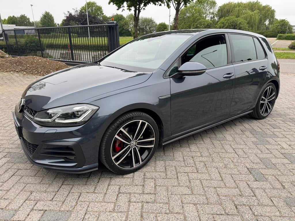 Volkswagen Golf 7.5 GTD 2.0 TDI DSG Virtual ACC Camera, 4 cilinders, Blauw, Alcantara, 5 deurs