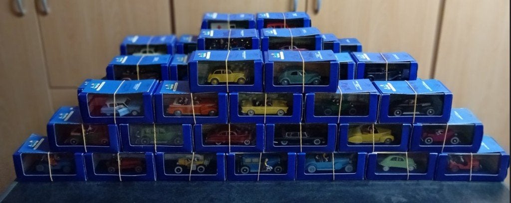 Kuifje complete Atlas set 70 auto's met certificaten, Verzamelen, Ophalen, Kuifje, Zo goed als nieuw, Overige typen