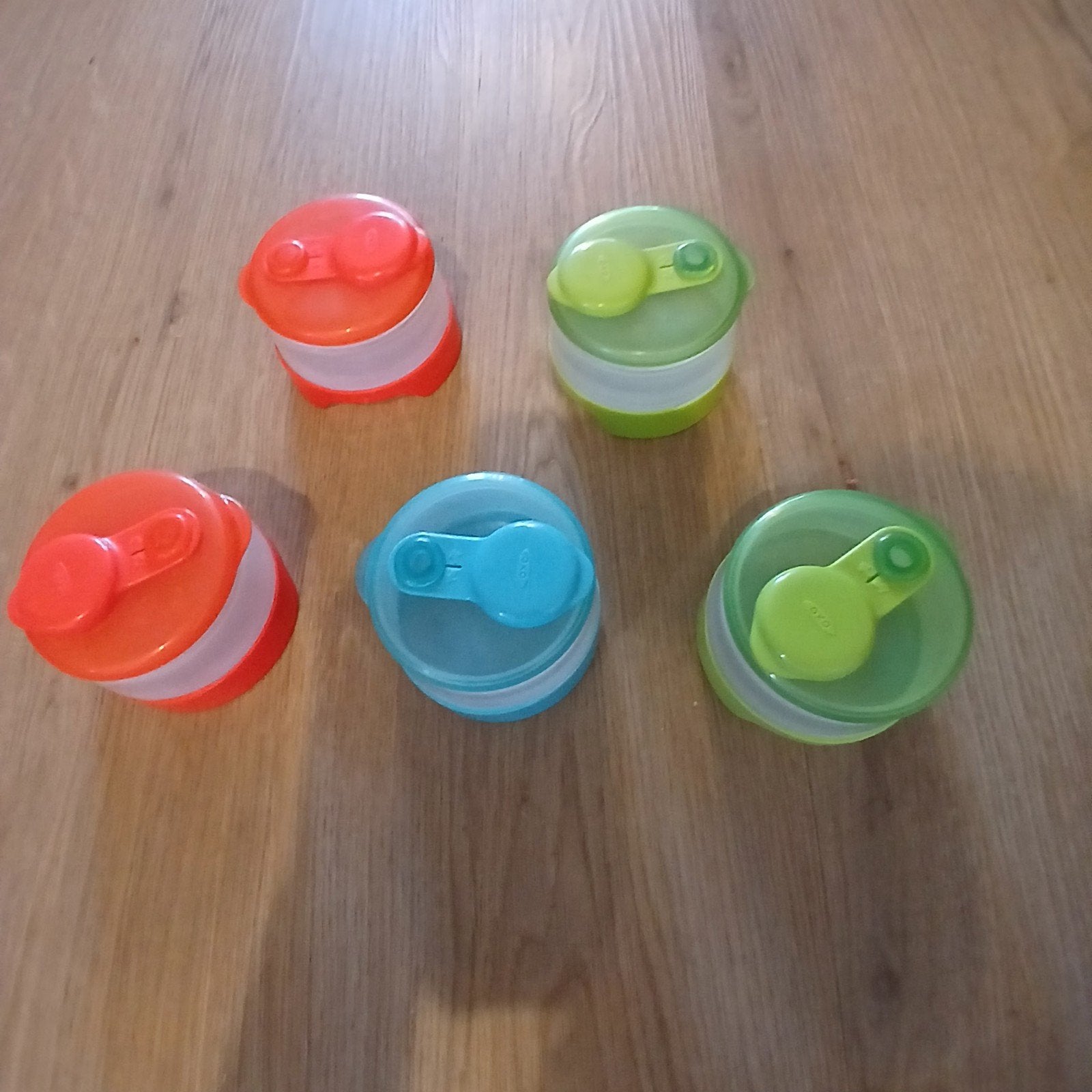 boîte transparente pour lait en poudre, Enlèvement, Utilisé, Soins