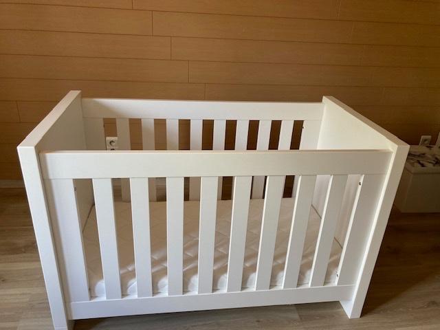 Babybed, Ophalen, Zo goed als nieuw, Ledikant