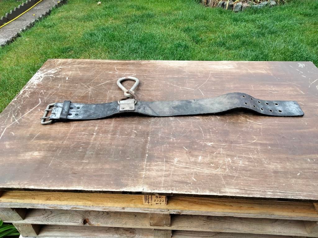 Ceinture de pompier en cuir année 70 région mons, Collections, Enlèvement, Utilisé