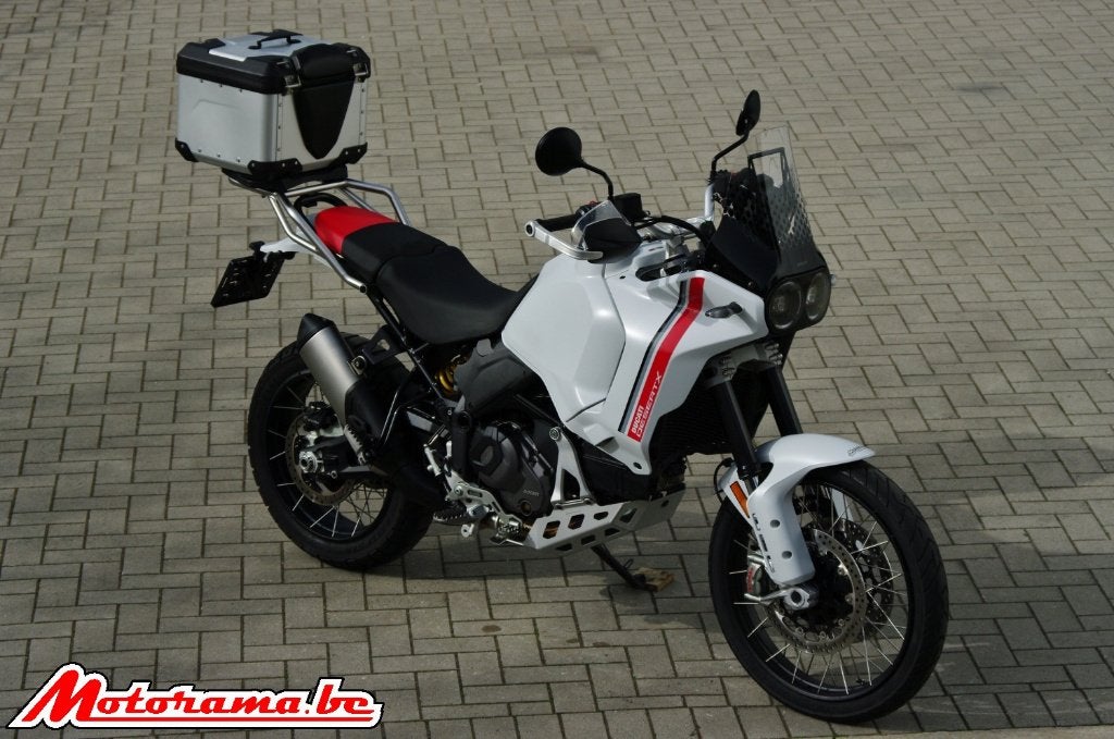 Ducati DesertX - 2022 - 22000 km @Motorama, 9500 cc, 2 cilinders, Occasion, Motorrijbewijs A