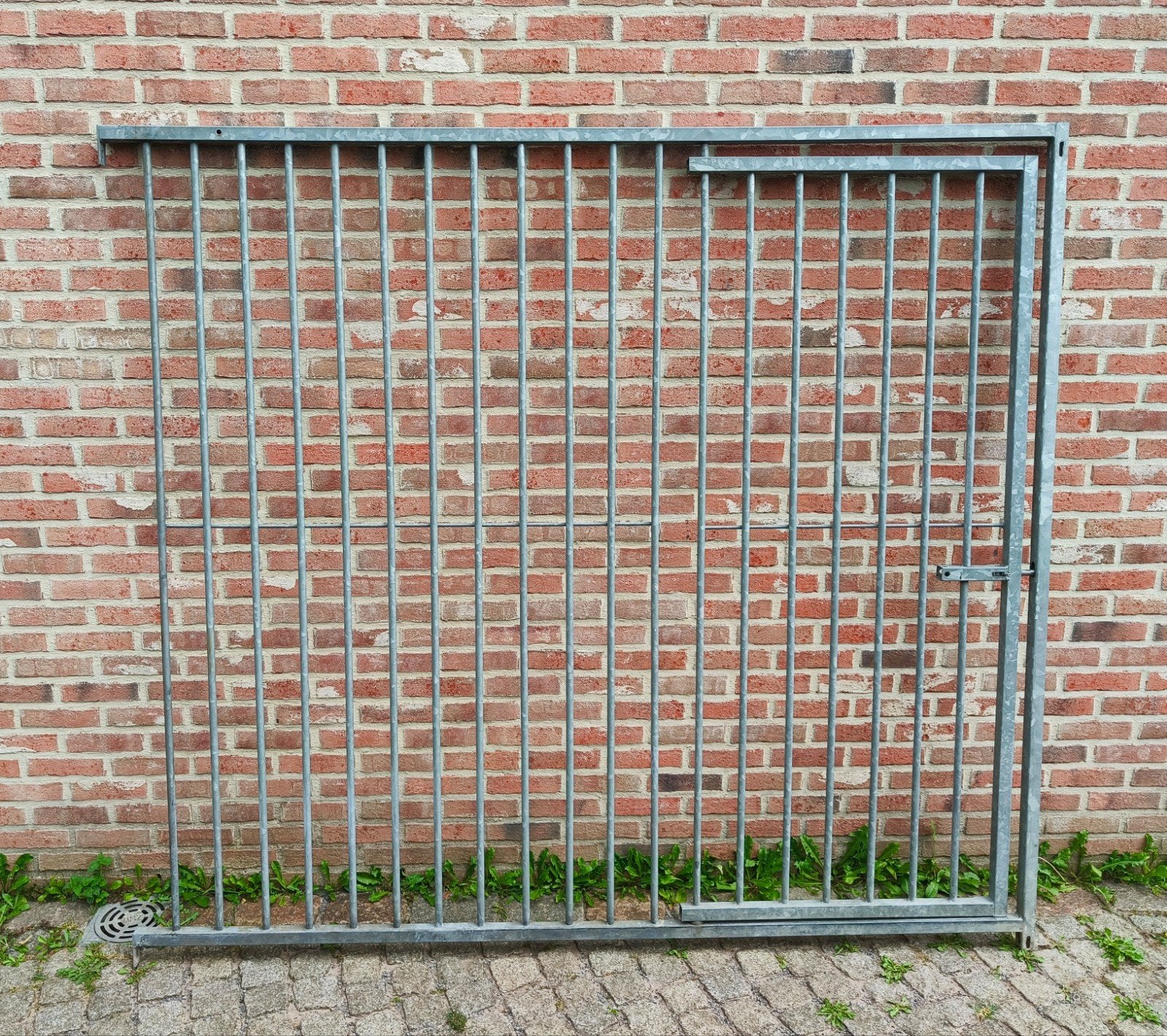 Kennelpaneel met deur, Ophalen