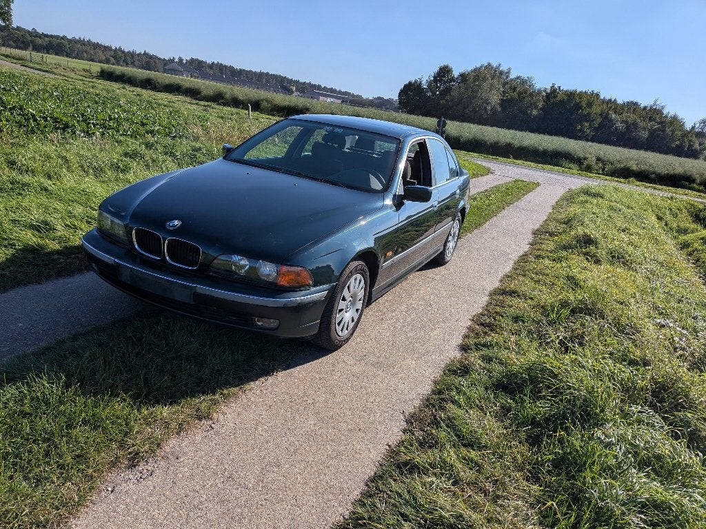 bmw e39 523i, Autos, 2500 cm³, Boîte manuelle, 5 portes, 6 cylindres