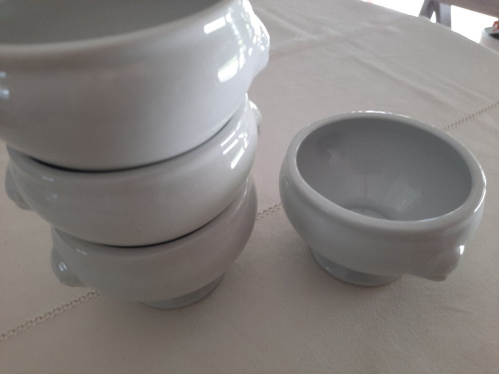 4 bols à soupe avec têtes de lion, Maison & Meubles, Enlèvement ou Envoi, Utilisé, Autres styles, Récipient(s)