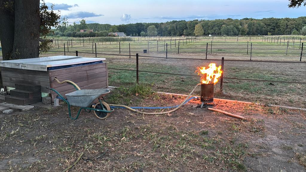 Jaccuzi met werk, Tuin en Terras, Ophalen