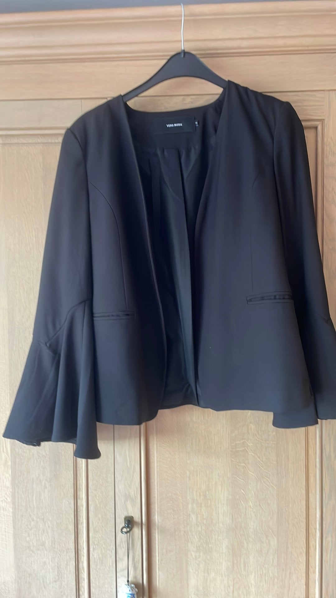 Vest, Ophalen, Zo goed als nieuw, Maat 42/44 (L), Zwart