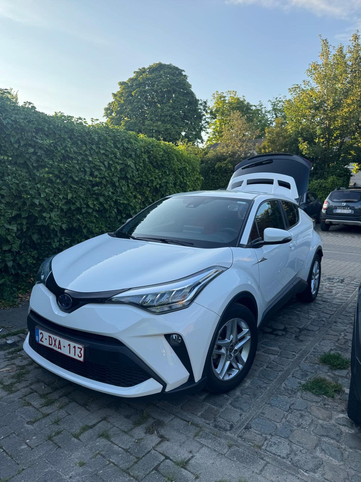 Toyota C-HR 1.8 Hybrid C-ENTER Business Pack E-CVT, Autos, Cuir, Achat, Euro 6, Entretenue par le concessionnaire
