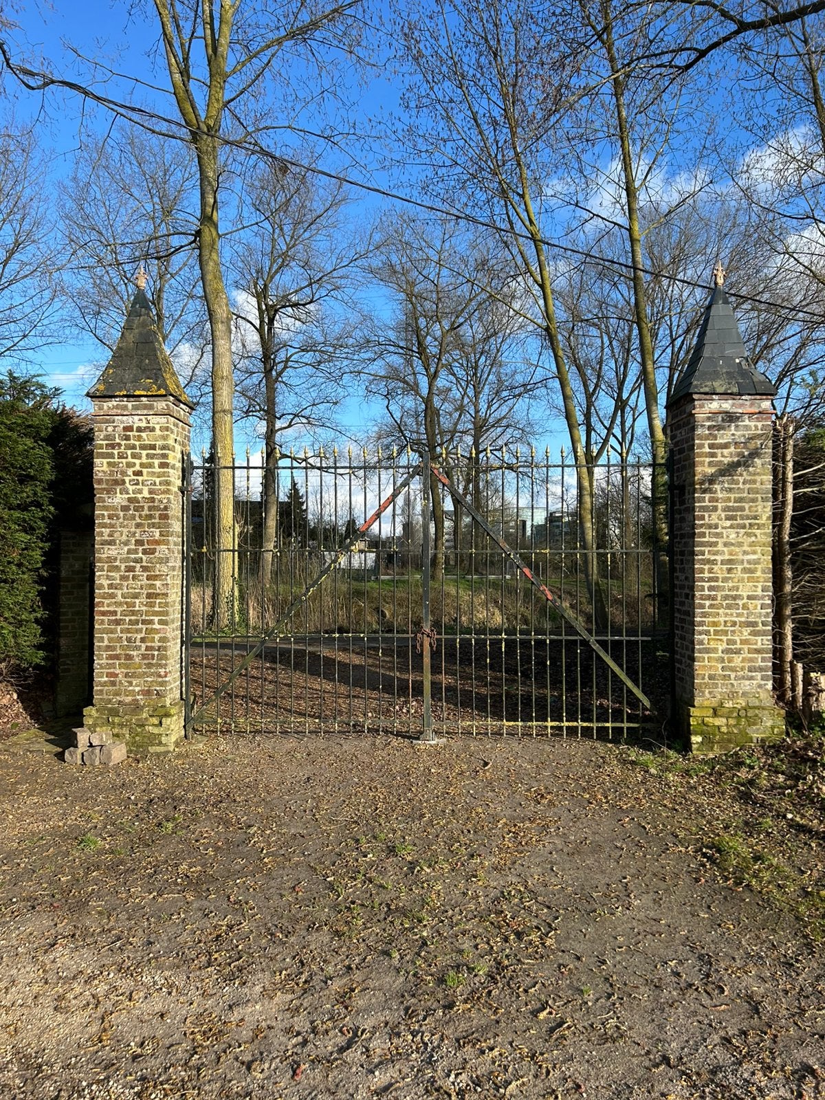 Metalen hekken, Tuin en Terras, Tuinpoorten, Ophalen, Zo goed als nieuw