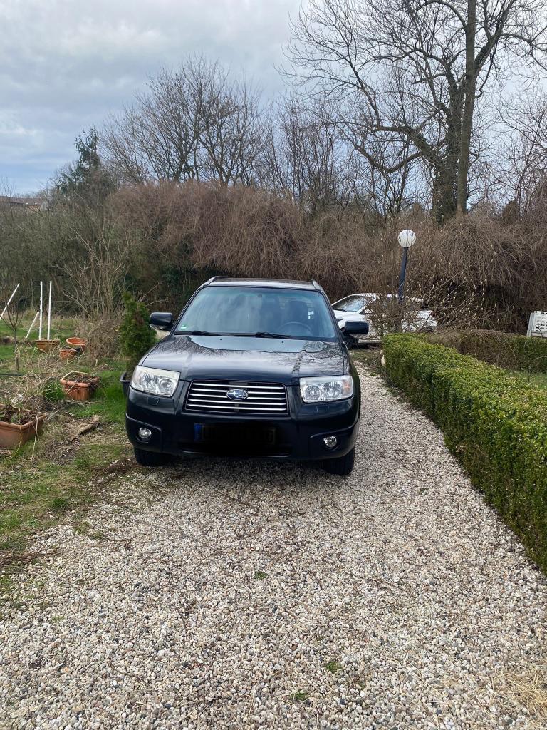 Subaru Forester zwart 4x4, Auto's, Stof, Zwart, Zwart, Particulier