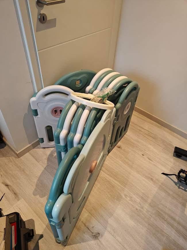 baby/toddler play pen, Ophalen, Gebruikt