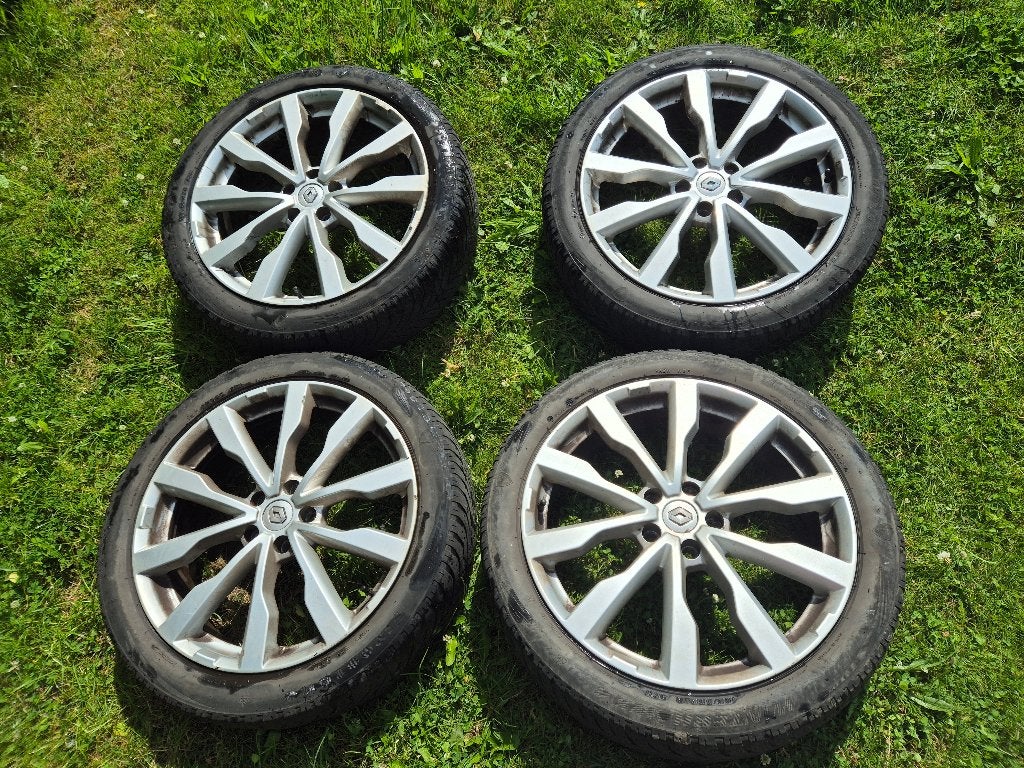 4 Jantes pneus scenic. Dimensions : 195/55 R20., Autos : Pièces & Accessoires, Pneus & Jantes, Pneus hiver, Véhicule de tourisme