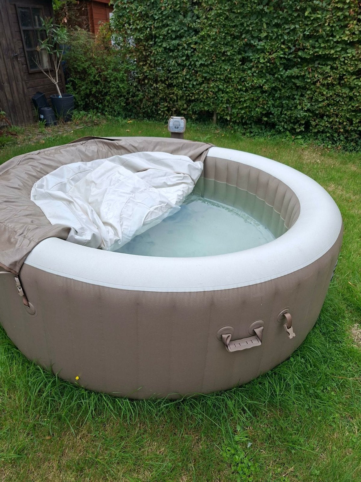jacuzzi, Tuin en Terras, Ophalen, Gebruikt, Afdekzeil, Opblaasbaar
