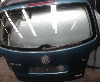 Hayon Volkswagen Touran 2003-2006 LP/15449, Volkswagen, Haillon arrière, Enlèvement, Utilisé