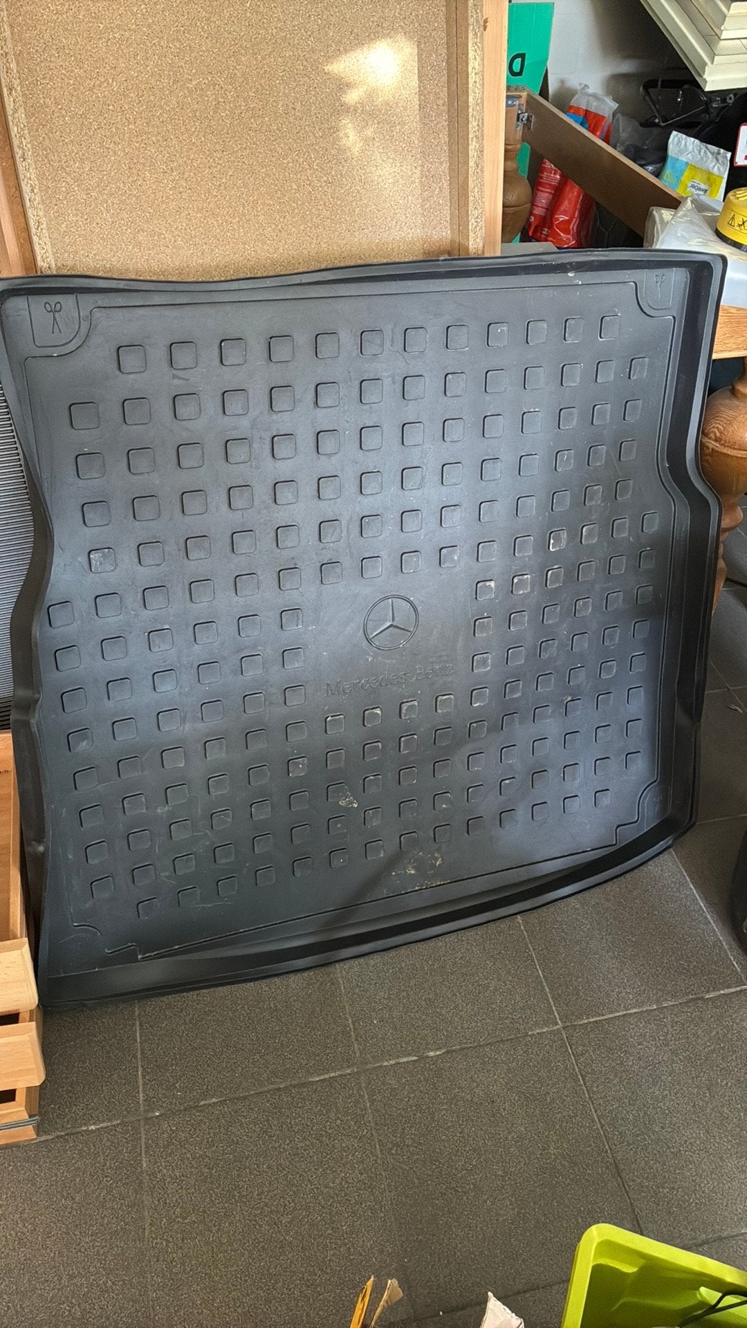 Tapis de coffre pour Mercedes C 180/200, Enlèvement, Utilisé