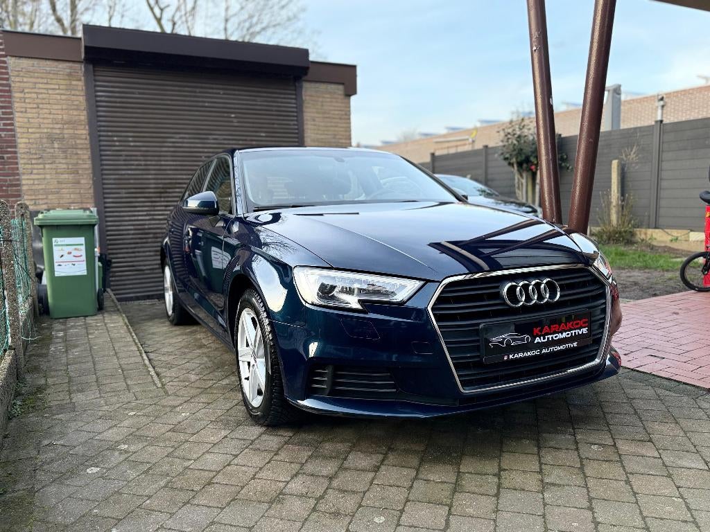 Audi A3 Diesel Automaat, Auto's, Audi, Bedrijf, A3, Diesel, Euro 6, Break, 5 deurs, Automaat, Blauw, Zwart, Stof, Voorwielaandrijving