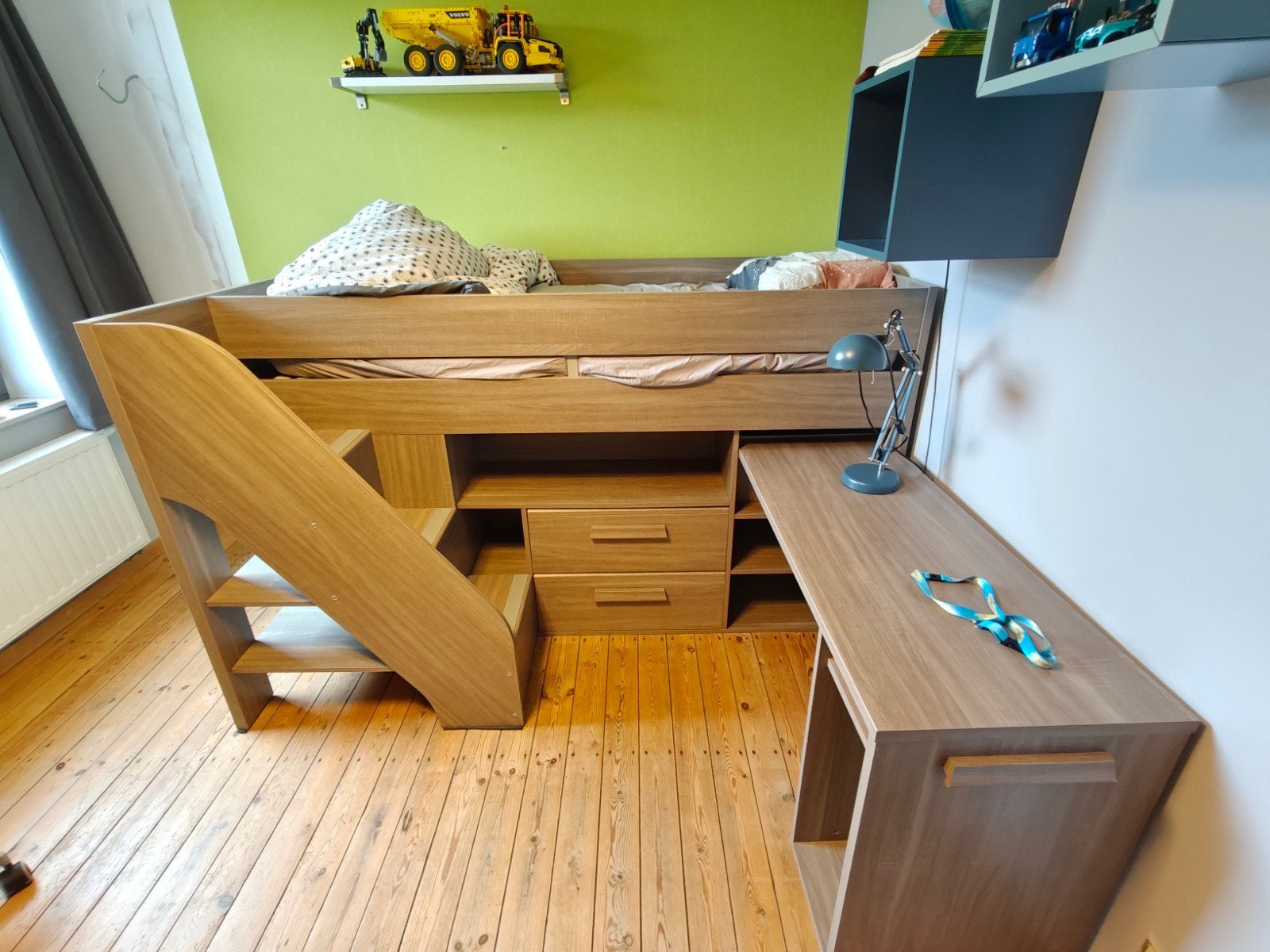 halfhoogslaper met bureau zeer kwalitatief., Maison & Meubles, Chambre à coucher | Lits superposés & Lits mezzanines, Enlèvement