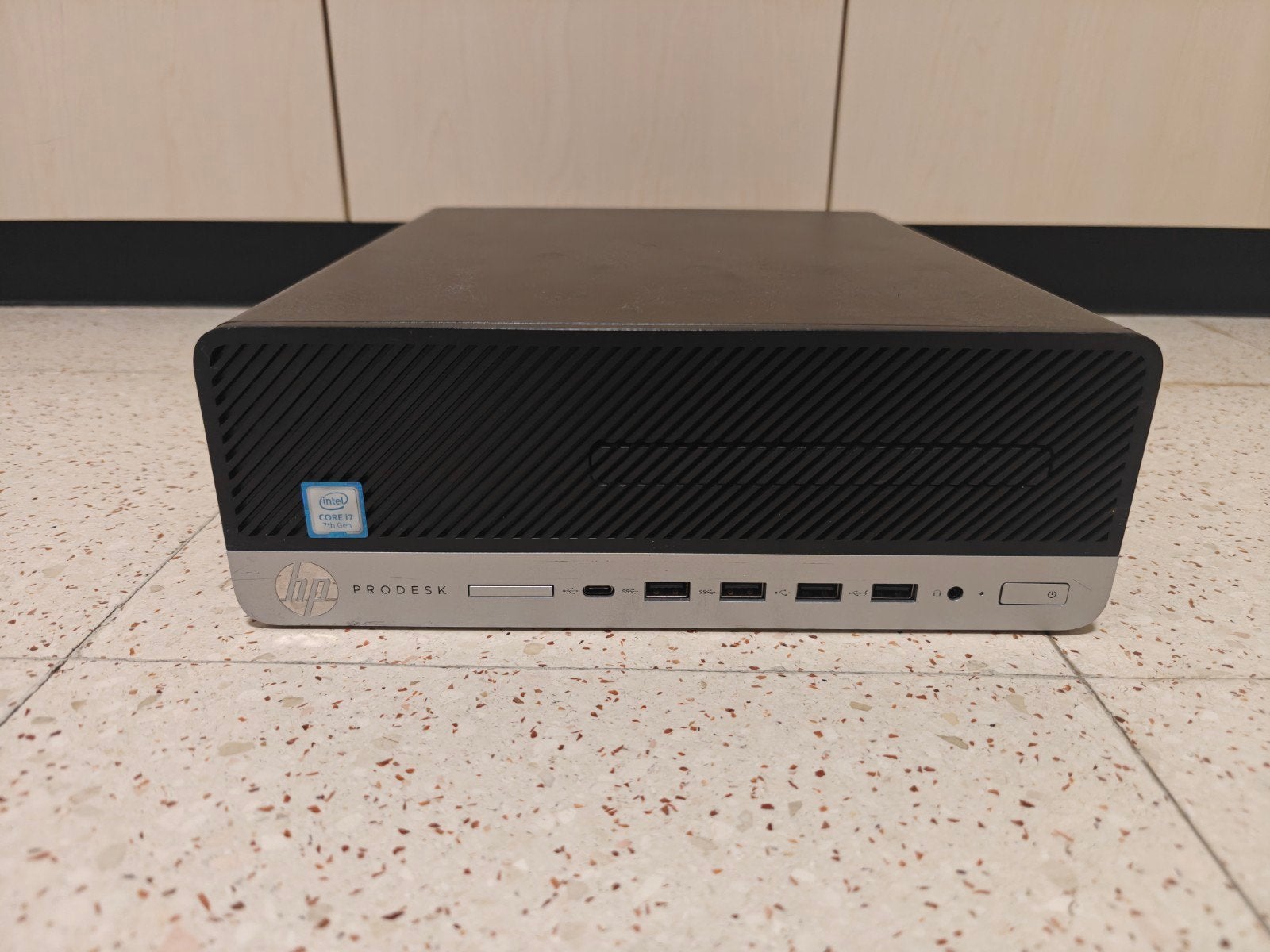 Hp prodesk, Computers en Software, Ophalen, SSD
