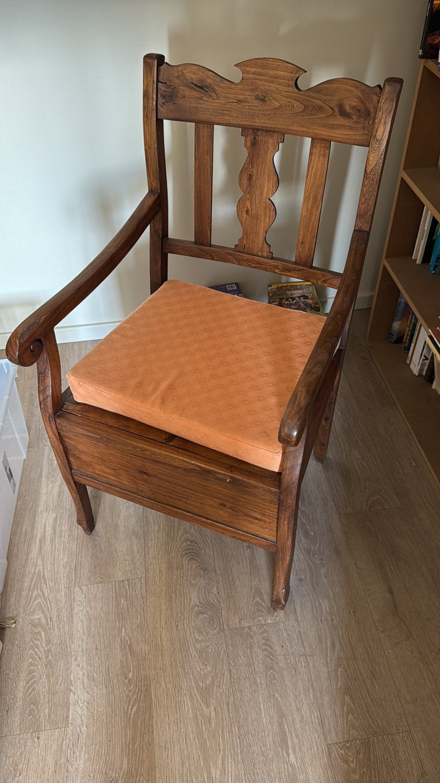 Belle chaise de nuit, Antiquités & Art, Enlèvement